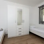 Sea Sound Rea Appartement *