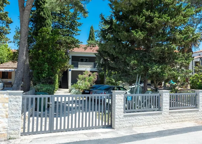 Sea Sound Rea Apartament *