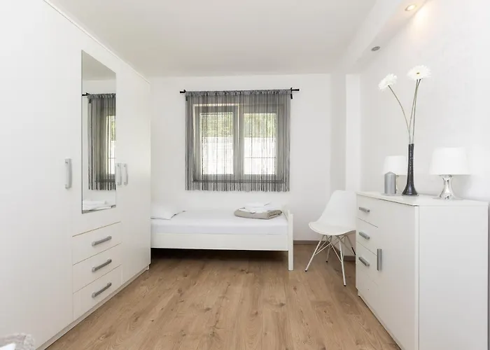Sea Sound Rea Apartmán *