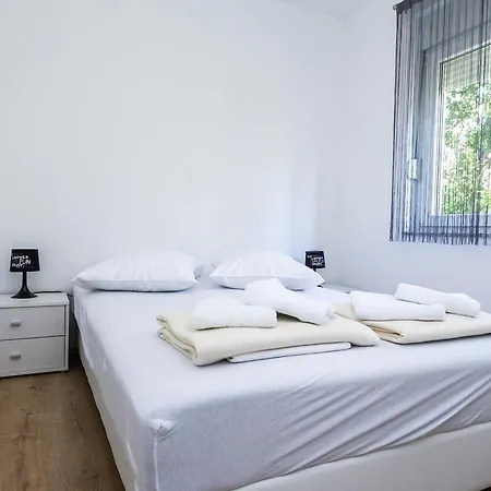 Apartmán Sea Sound Rea Sveti Filip i Jakov